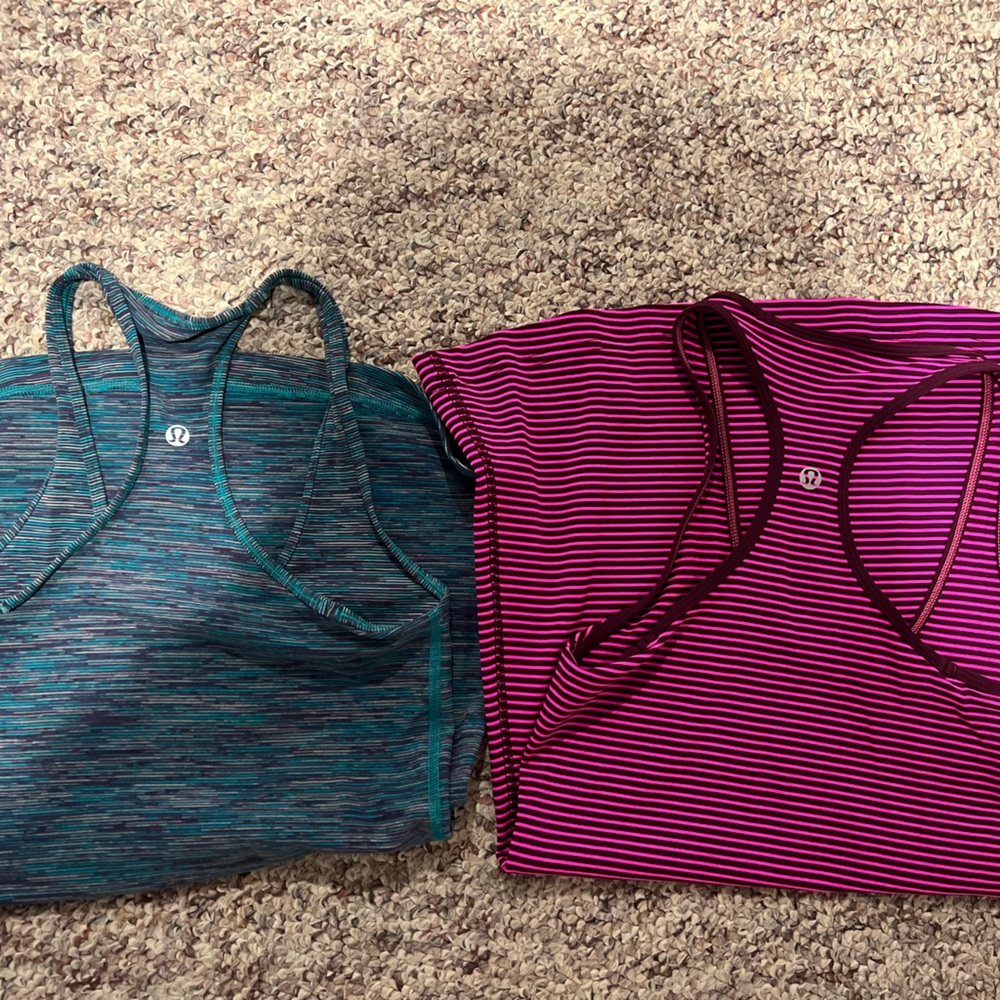 Lot of two crbs lululemon size 4